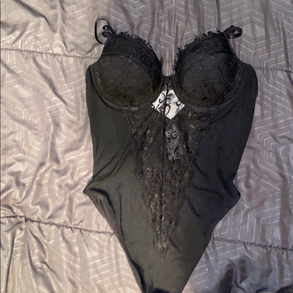 Sexy new top with tag